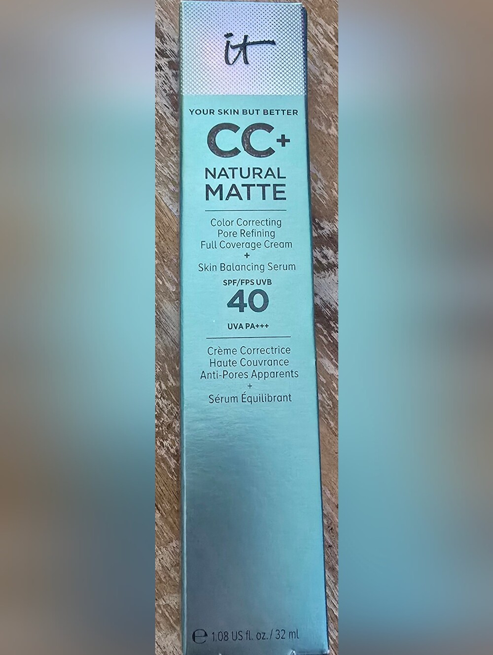 IT Cosmetics Light Blue Color Correcting Full Coverage SPF 40 Cream